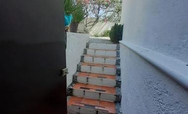 TEQUESQUITENGO ESPECTACULAR RESIDENCIA CON INIGUALABLE VISTA AL LAGO