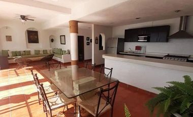 TEQUESQUITENGO ESPECTACULAR RESIDENCIA CON INIGUALABLE VISTA AL LAGO