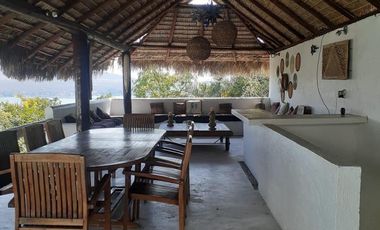 TEQUESQUITENGO ESPECTACULAR RESIDENCIA CON INIGUALABLE VISTA AL LAGO