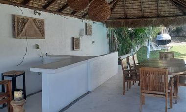 TEQUESQUITENGO ESPECTACULAR RESIDENCIA CON INIGUALABLE VISTA AL LAGO