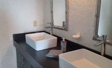 TEQUESQUITENGO ESPECTACULAR RESIDENCIA CON INIGUALABLE VISTA AL LAGO