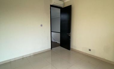 Rumah Siap Huni di Jual di Kebayoran Symphony Bintaro Sektor 7