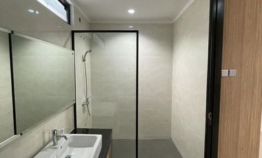 Rumah Siap Huni di Jual di Kebayoran Symphony Bintaro Sektor 7