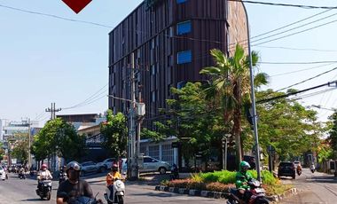 Hotel Jl. Raya Jemusari, Jemurwonosari, Wonocolo, Kota Surabaya