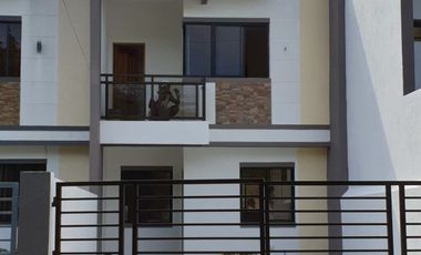 Brand New with 3 Bedrooms and 2 Toilet and Bath 2 Storey Townhouse in Fairview PH2465