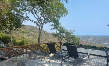 OPORTUNIDAD  VILLA PALMETTO CON ALBERCA PRIVADA EN ACAPULCO