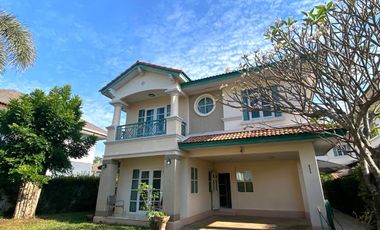 Beautiful house for rent and sale in a quality project, Nong Han, San Sai, convenient transportation, only 12 minutes from Maejo University.