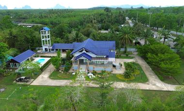 3 Bedroom Huge House with Private Pool & Bay View for Rent in Krasom, Phangnga