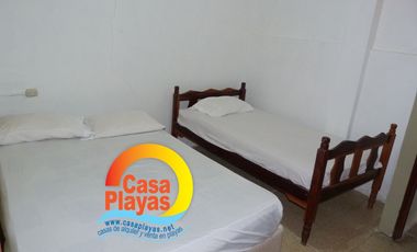 Casa Rentera con Piscina y Vista Al Mar de Venta en Playas, Via a Data.