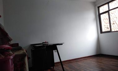 CASA EN VENTA COMO TERRENO