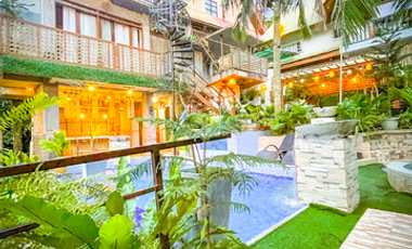 TAGAYTAY HOUSE WITH POOL FOR SALE! Only 36.5M