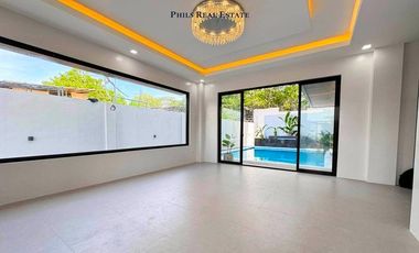 For Sale: 4 Bedroom Modern Tropical Contemporary House in Cebu Royale Estate