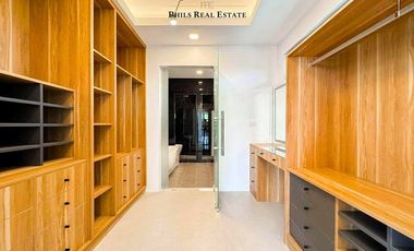 For Sale: 4 Bedroom Modern Tropical Contemporary House in Cebu Royale Estate