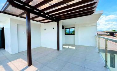 For Sale: 4 Bedroom Modern Tropical Contemporary House in Cebu Royale Estate