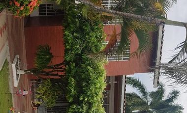ESPECTACULAR CASA CAMPESTRE EN FLANDES