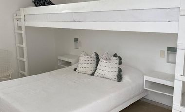 Moderna, impecable y preciosa casa de playa en en exclusivo condominio de playa (km 65Panamericana Sur).Excelente ubicación con 2 vistas, una hacia el