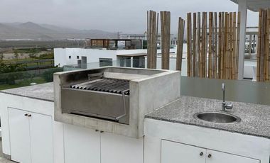 Moderna, impecable y preciosa casa de playa en en exclusivo condominio de playa (km 65Panamericana Sur).Excelente ubicación con 2 vistas, una hacia el