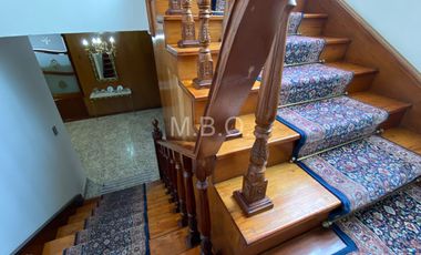 EDIFICIO con casa EN VENTA