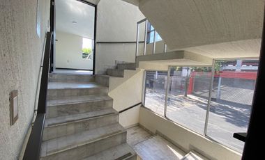 EDIFICIO con casa EN VENTA