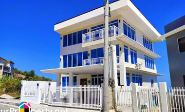 For Sale 3 Storey House with Overlooking plus swimming Pool in Talisay Cebu