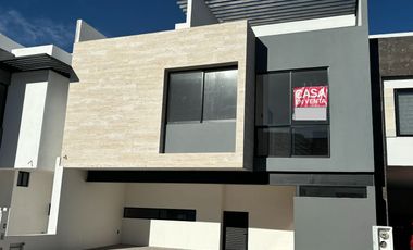 Casa en Venta en Campo Azul con Roff Garden