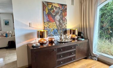 HERMOSA CASA DE VENTA CON PISCINA POR EL RESERVORIO DE CUMBAYÁ!!