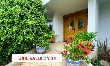 HERMOSA CASA DE VENTA CON PISCINA POR EL RESERVORIO DE CUMBAYÁ!!