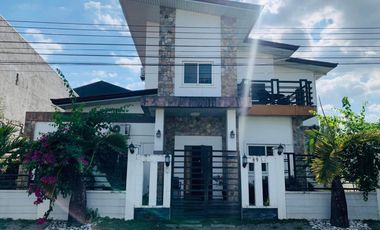 6 Bedroom House and Lot Near Clark For Sale