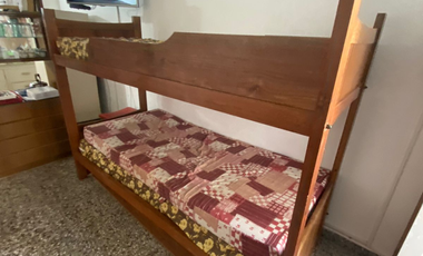 DEPARTAMENTO EN EL CENTRO DE SANTA TERESITA Y A 1 CUADRA DE LA PLAYA