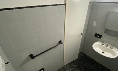 DEPARTAMENTO EN EL CENTRO DE SANTA TERESITA Y A 1 CUADRA DE LA PLAYA