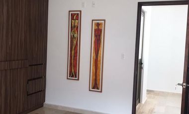 CASA EN VENTA, FRACC. LOS CEDROS.