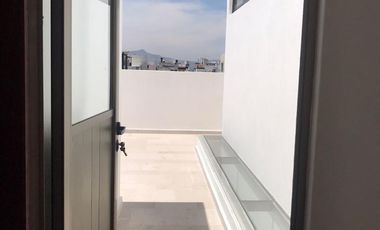 CASA EN VENTA, FRACC. LOS CEDROS.