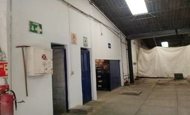 Bodega en venta San Mateo Atenco, frente zona industrial, paseo tollocan, salida a dos calles.