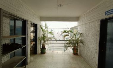 EDIFICIO 1,450m2  AV FEDERALISMO ZONA CENTRO GDL