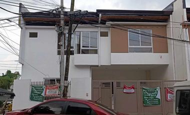 MAPLE TOWNHOUSE For Sale !! in walnut street, Dahlia, West Fairview, Quezon City
