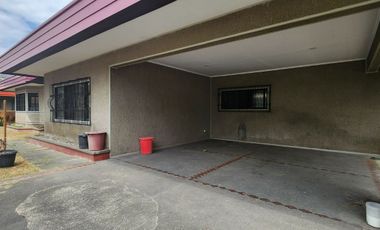 SPACIOUS BUNGALOW HOUSE FOR RENT IN ANGELES CITY