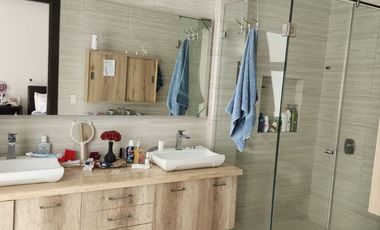 Isla Mocoli, ALquilo Hermosa Casa Amoblada con Vista al LAgo/Piscina