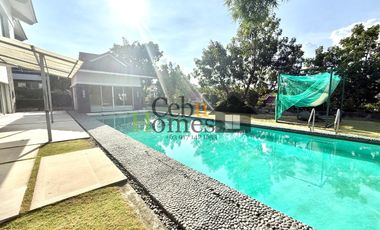 Five Bedroom Home with Pool For Rent in Mandaue