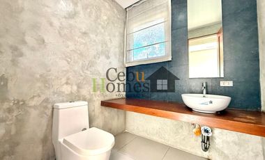 Five Bedroom Home with Pool For Rent in Mandaue