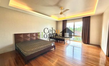 Five Bedroom Home with Pool For Rent in Mandaue