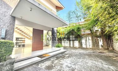 Five Bedroom Home with Pool For Rent in Mandaue