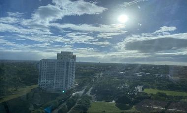 FOR SALE! 35 sqm Office Unit with Parking Space at Parkway Corporate Center Alabang