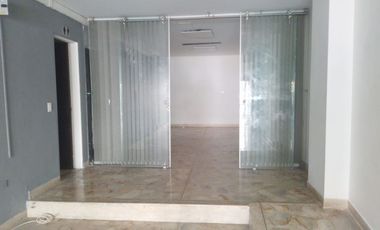 44804 Local en arriendo en el sector Conquistadores