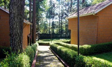 ESPECTACULAR QUINTA EN VENTA CON CABAÑAS
