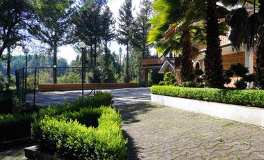 ESPECTACULAR QUINTA EN VENTA CON CABAÑAS