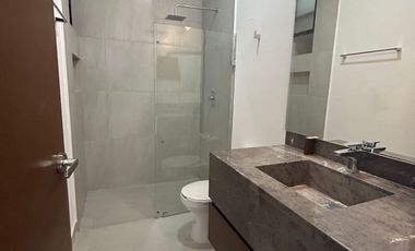Departamento de 3 recámaras, amueblado, a pocos minutos de periférico.