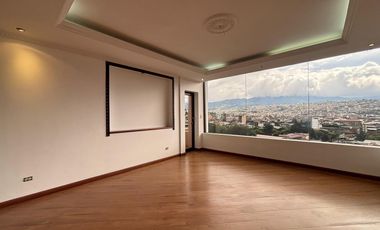 Penthouse central en venta en Loja