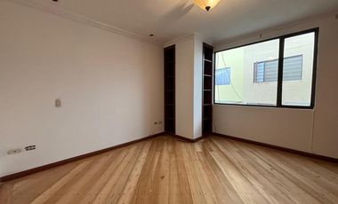 Penthouse central en venta en Loja