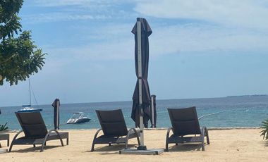 FOR RENT: PRIME BEACHFRONT 1BEDROOM CONDO UNIT WITH STUNNING SEAVIEW IN REEF RESIDENCES, LAPU-LAPU CITY, CEBU.