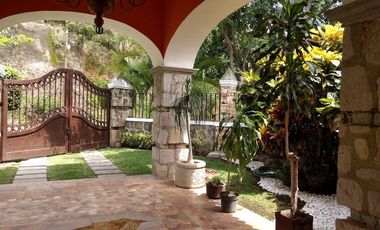 JIUTEPEC CLUB DE GOLF HDA. SAN GASPAR CASA EN VENTA CON VISTA PANORÁMICA